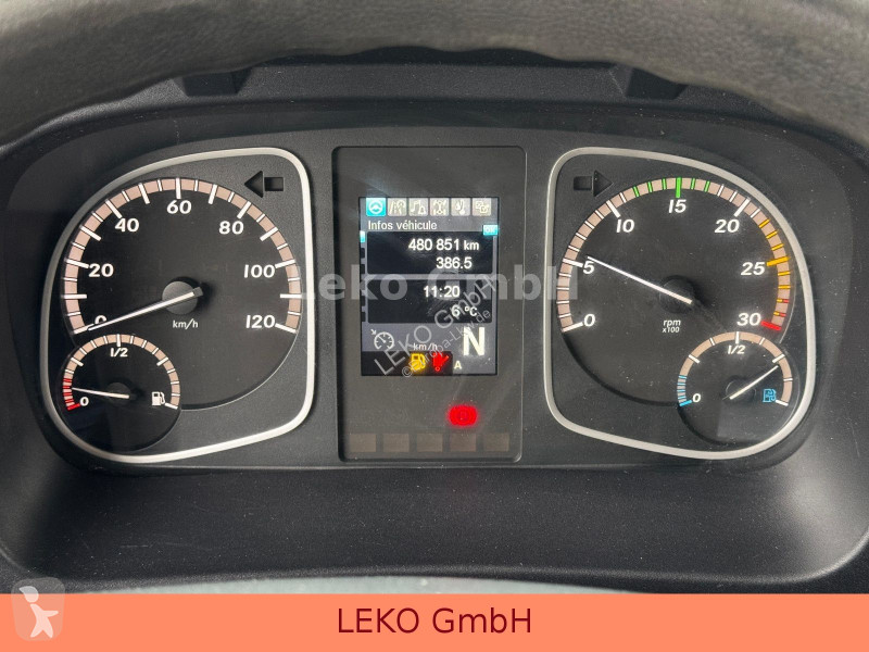 Camión Mercedes 1524 Mit Carrier Sp 850Mt
