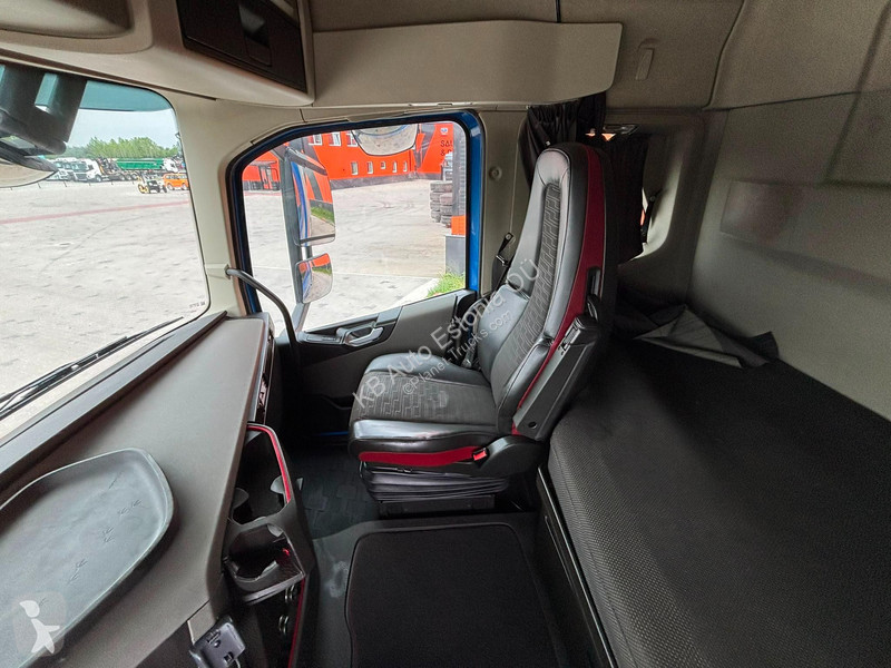 شاحنة Volvo 540 6x4 FOR SALE AS CHASSIS