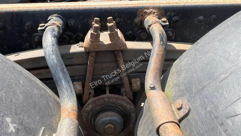 شاحنة Volvo 660 (BIG HUB / GRAND PONT / EJE...
