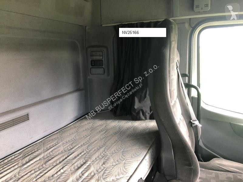 Vrachtwagen Mercedes 1829 18 europalet