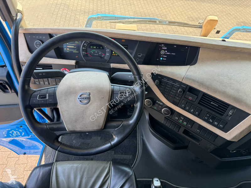 شاحنة Volvo 540 6x2 Chassis Retarder WB 4.80...