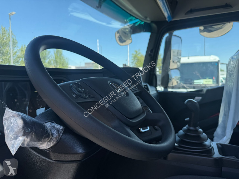 شاحنة Mercedes  3340 K 6X4