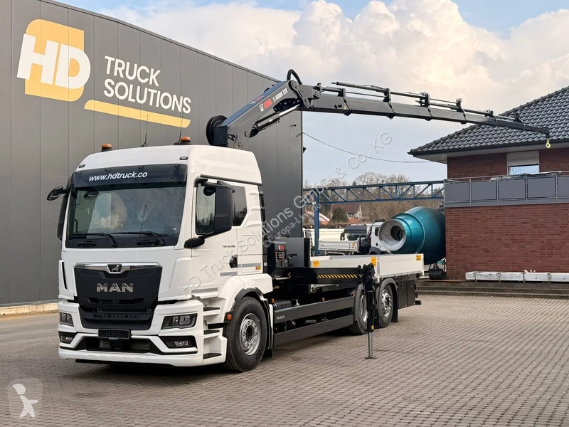 شاحنة MAN 26.520 MAN  26.520 LL 6x2 Hiab 228-6...