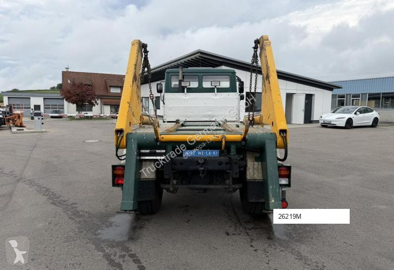 شاحنة Mercedes 602
