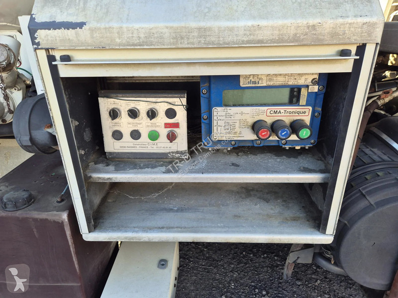 شاحنة Renault 280 DXI 13500L FUEL/CARBURANT - 4...
