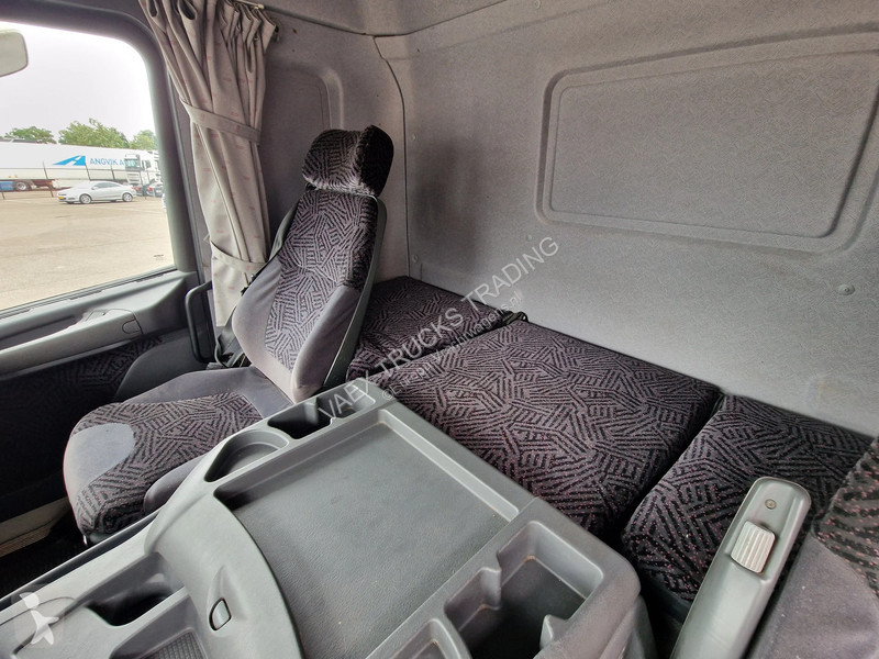 Camion Scania P94 260 - 4x2 - Full air - Manual...