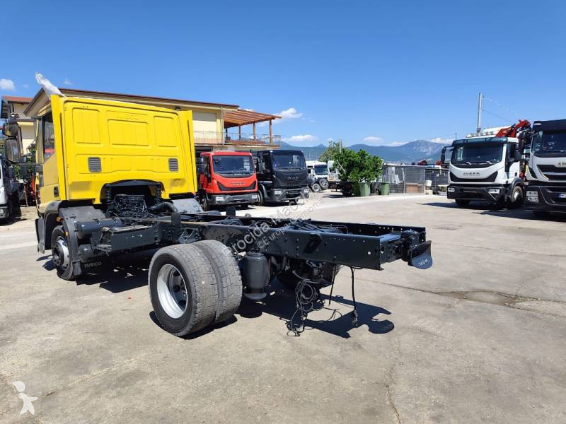 شاحنة Iveco
