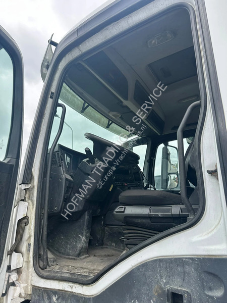 شاحنة Mercedes 4145 8x4 kipper 3x Available