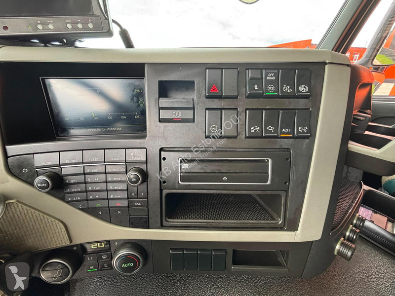 Camion Volvo FM 330 4x2 PK 12002 / PLATFORM...