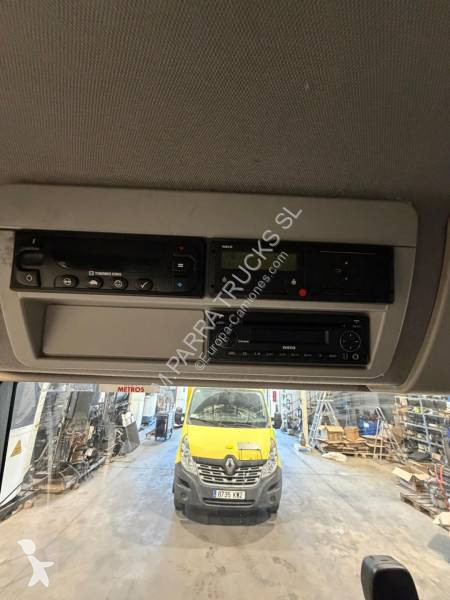 شاحنة Iveco 10E18