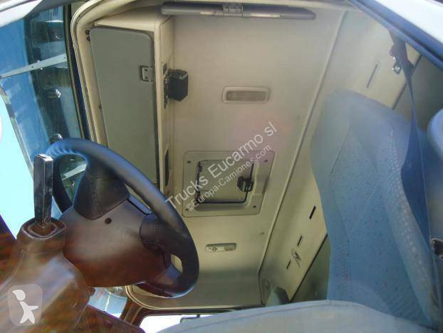 شاحنة Volvo