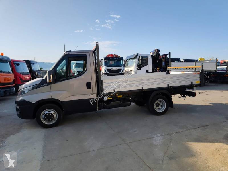 شاحنة Iveco