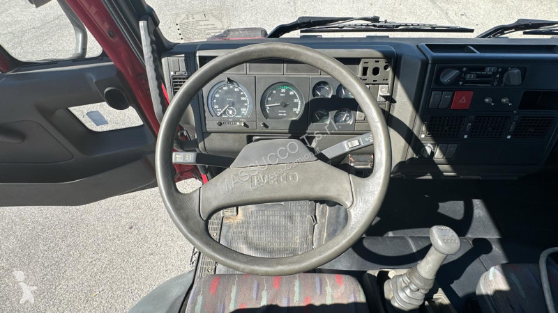 شاحنة Iveco 100E21 4X4