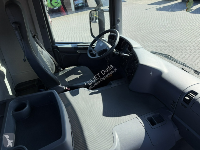 شاحنة Scania P 360 EURO 5 4x2 Niska Kabina...
