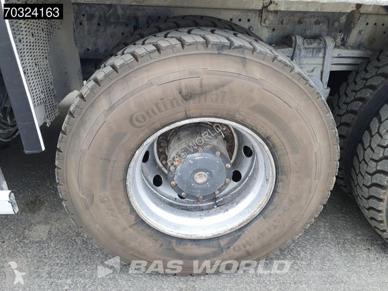 شاحنة Mercedes 3241 8X4 PUMI Schwing Stetter...