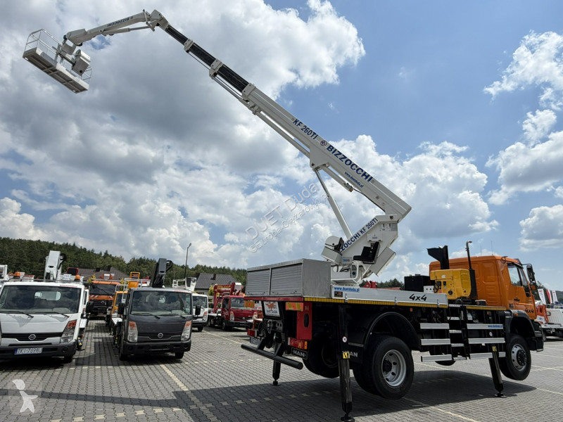 Camion MAN LE 14.220B 4x4 Zwyżka Bizzocchi KF...