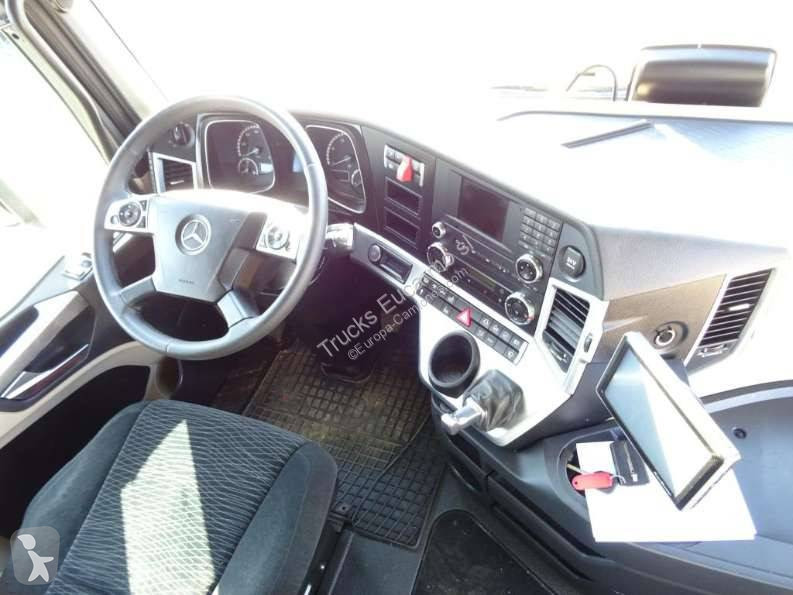 شاحنة Mercedes