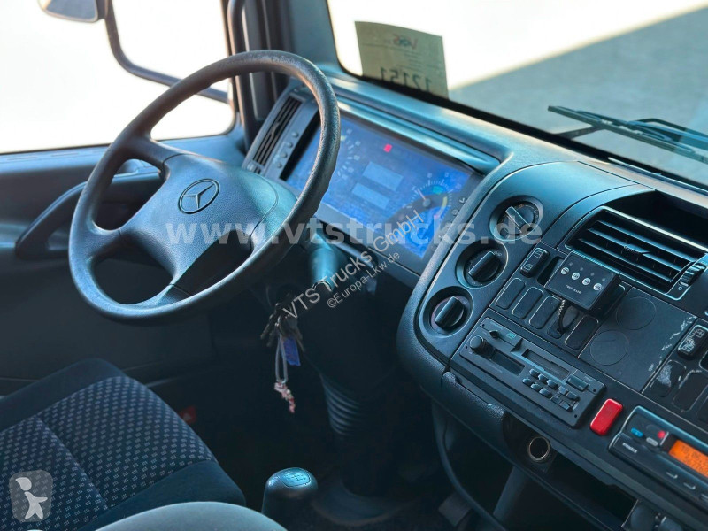 شاحنة Mercedes 1218L Pferdetransporter mit...