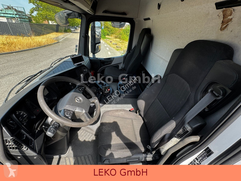 Camion Mercedes 2532 Mit Carrier Sp 1150Mt