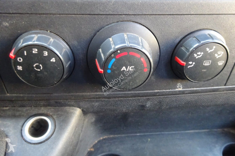 Camion Renault MASTER 2,3 DCI 131 7 PLACES