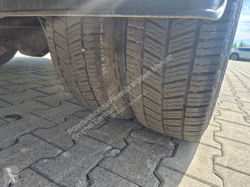 Samochód dostawczy Iveco Daily 65C18