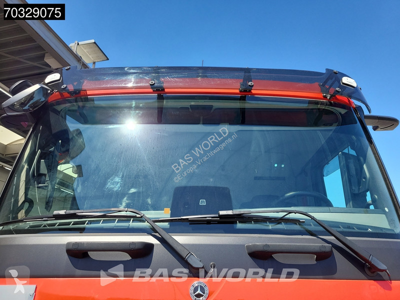 شاحنة Mercedes 2533 6X2 LOW Mileage! Lifting...