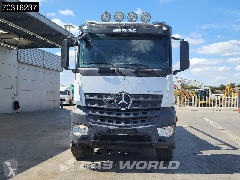 شاحنة Mercedes 3342 6X4 SERMAC 5Z36 Concrete...
