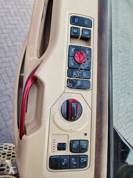شاحنة Scania S520 V8 NS - full air - retarder-...