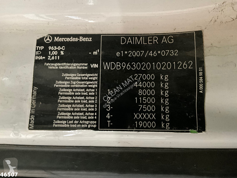 Vrachtwagen Mercedes 2543 20 Ton haakarmsysteem