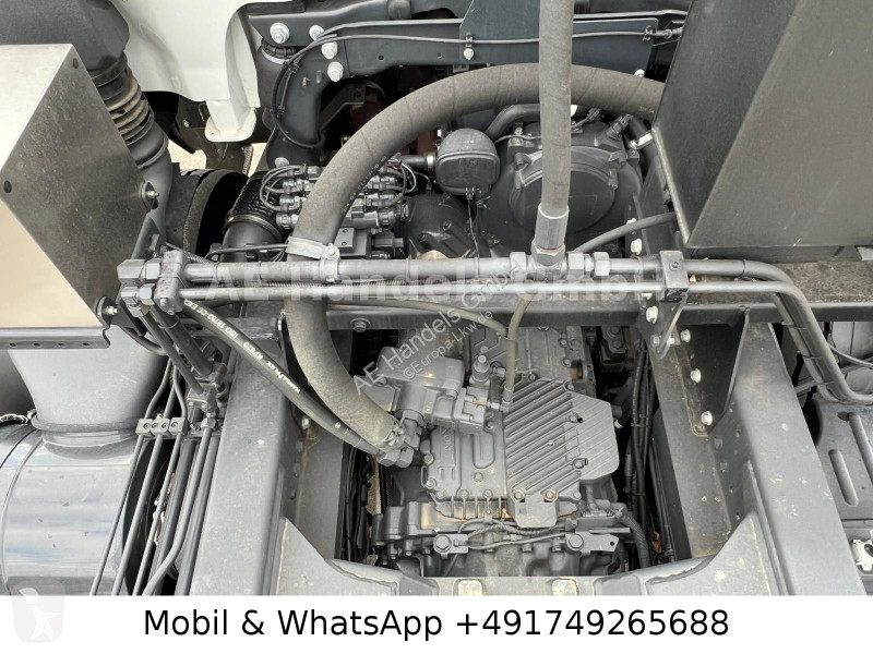 شاحنة Iveco 360 AD BL 4x4 Palfinger P14A...