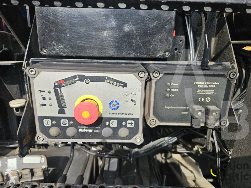 Kamión Scania 400 A 6x2*4