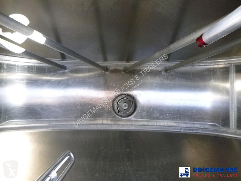 شاحنة Renault 270.19 4x2 fuel tank 13.7 m3 / 4...