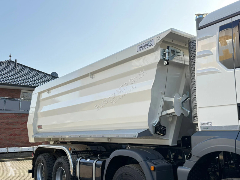 شاحنة MAN TGS 41400 MAN TGS 41.400 8x4 Euro 2...