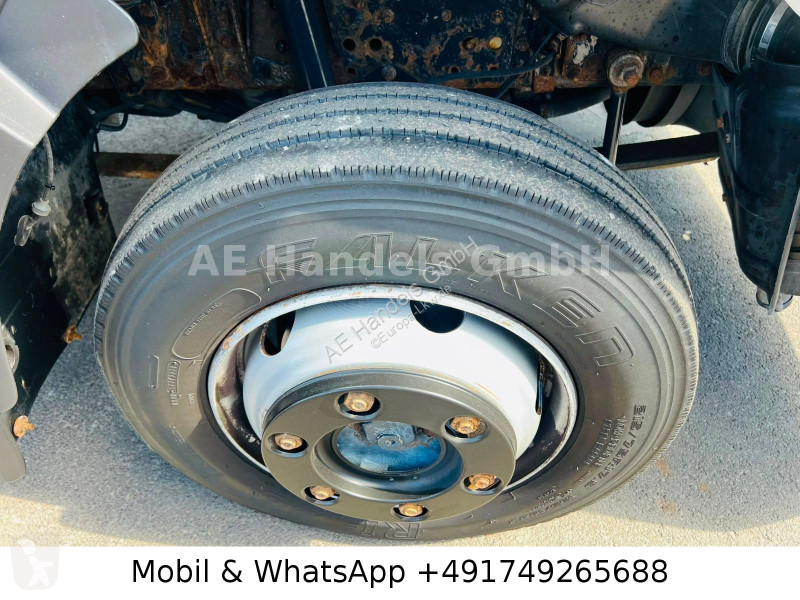 Vrachtwagen Iveco 80E18 BL Saxas...