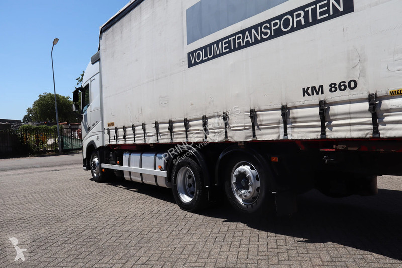 شاحنة Volvo 420 * EURO5 * 6X2 * MANUAL *