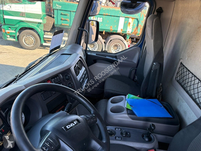 Camion DAF 220 + EURO 6 + LIFT + 6 CYL + 12T