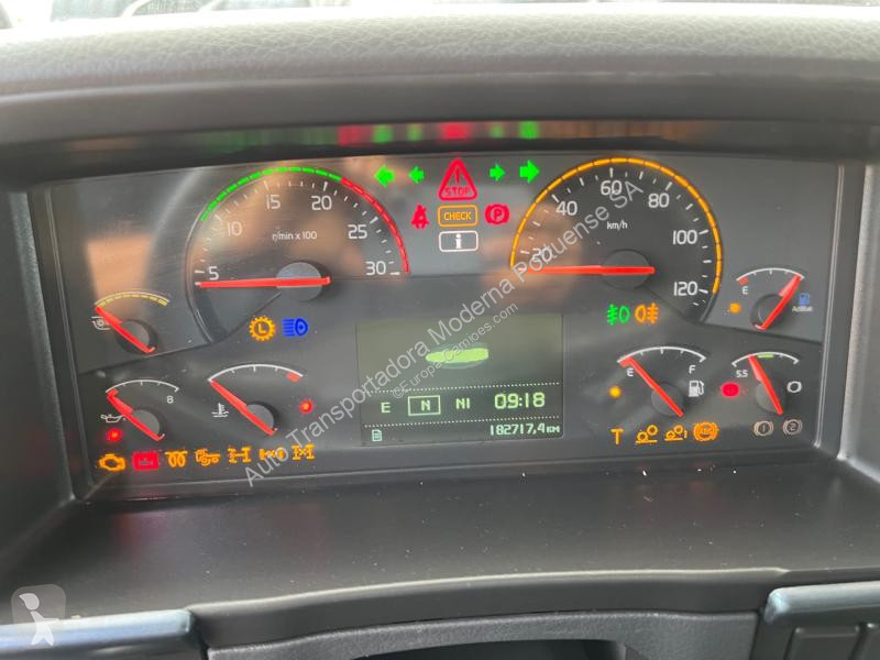 شاحنة Volvo 420
