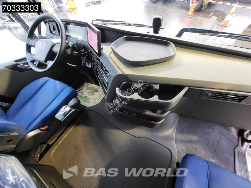 شاحنة Volvo 500 6X2 NEW Chassis Lift+steering...