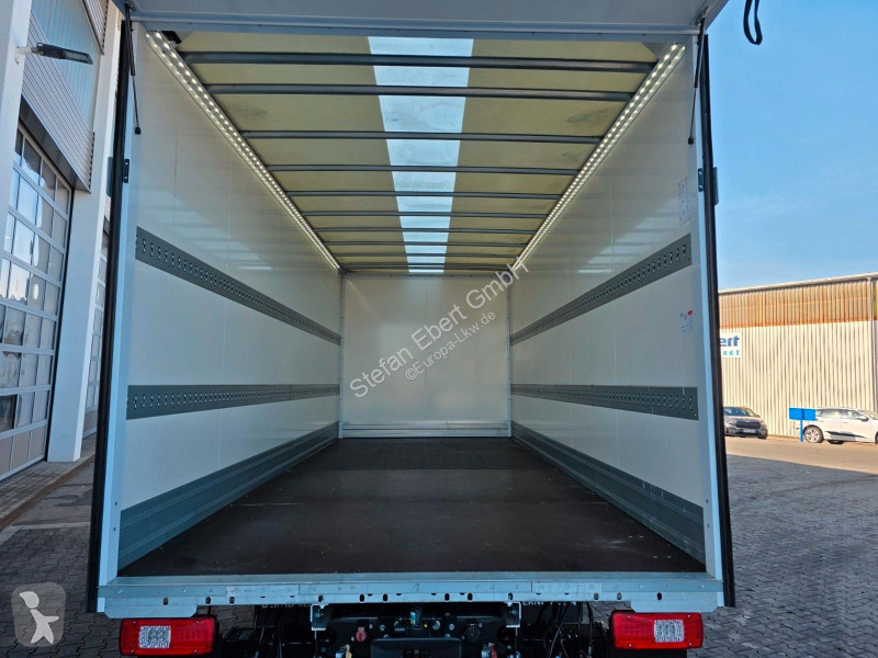 Lastbil Iveco ML80E21 Koffer LBW