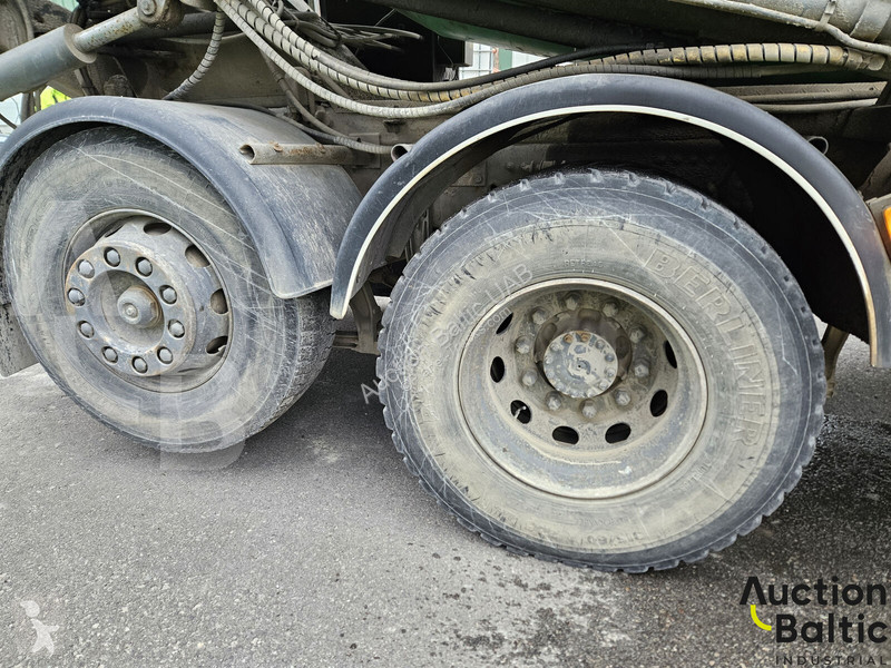 Betonárske zariadenie Volvo