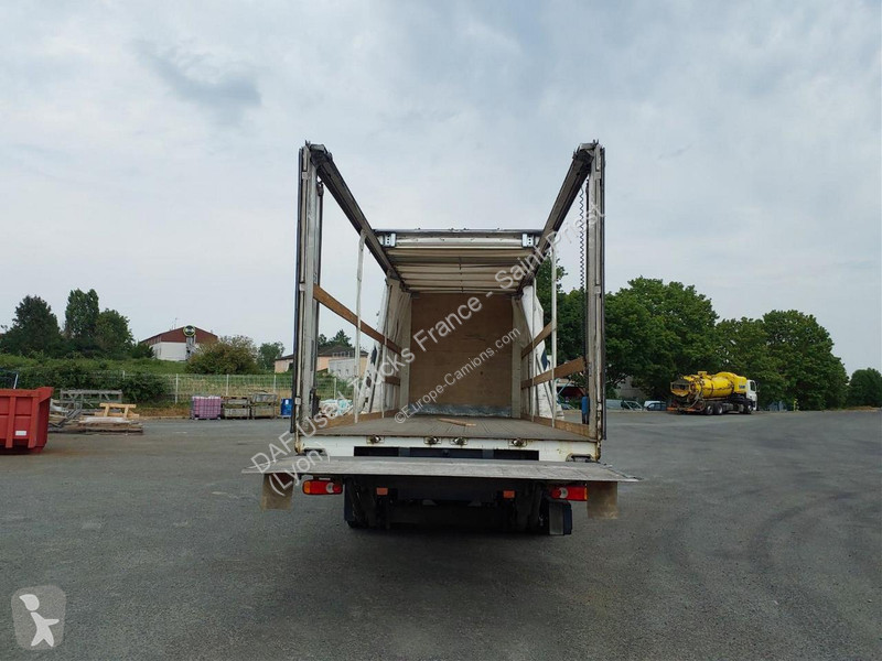 Camion DAF 320 FA 4X2