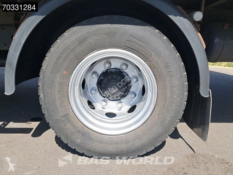 Грузовик DAF 250 4X2 12tonner curtainsides...