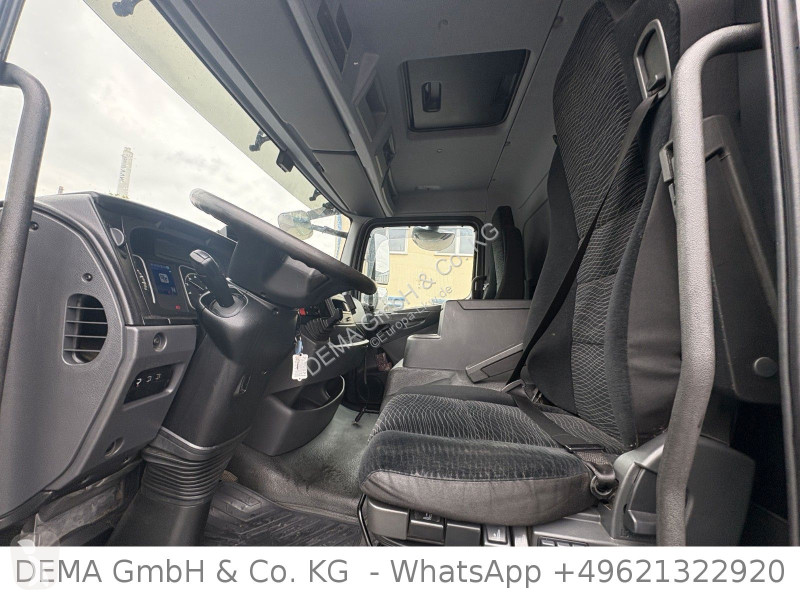 Vrachtwagen Mercedes...