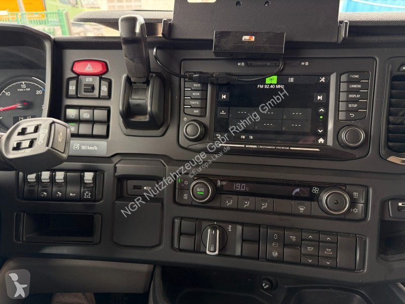 Camion Scania 500 + A. Müller ANH Kipper 24to....