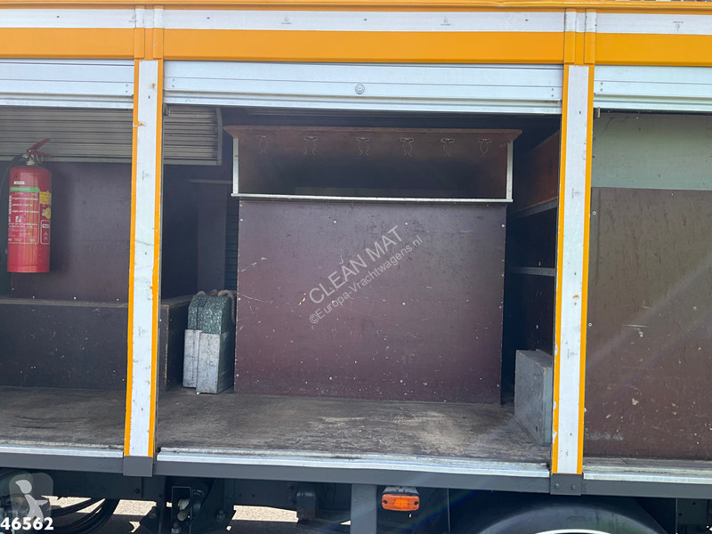 Vrachtwagen DAF LF 150 Custers 16,5 meter