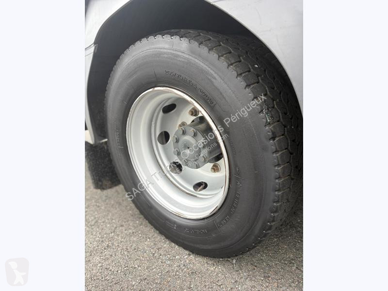 Kamion Mercedes 1218 Fourgon ClassicSpace 2.30M