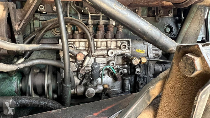 Camión Volvo - 320 (MANUAL PUMP / PERFECT...