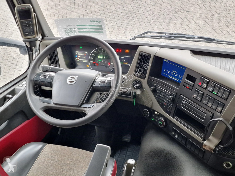 Vrachtwagen Volvo FM 420 8x2*6 - HMF 2120 K4...