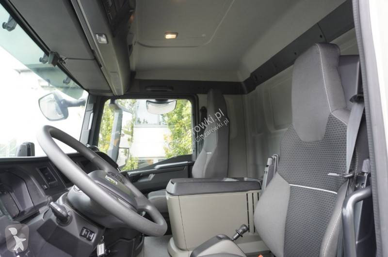 Camion MAN 33.480