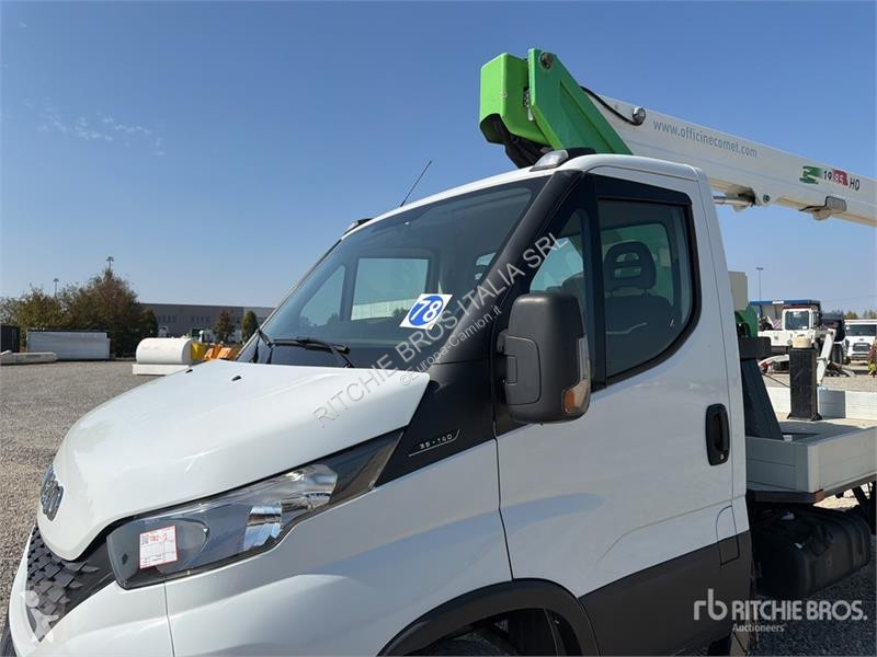 Camion Iveco 19-8,5 HQ 19 m on Iveco 35-140...